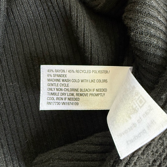 Universal Thread Ribbed Cardigan Button-Up Women's Top - Picture 5 of 6